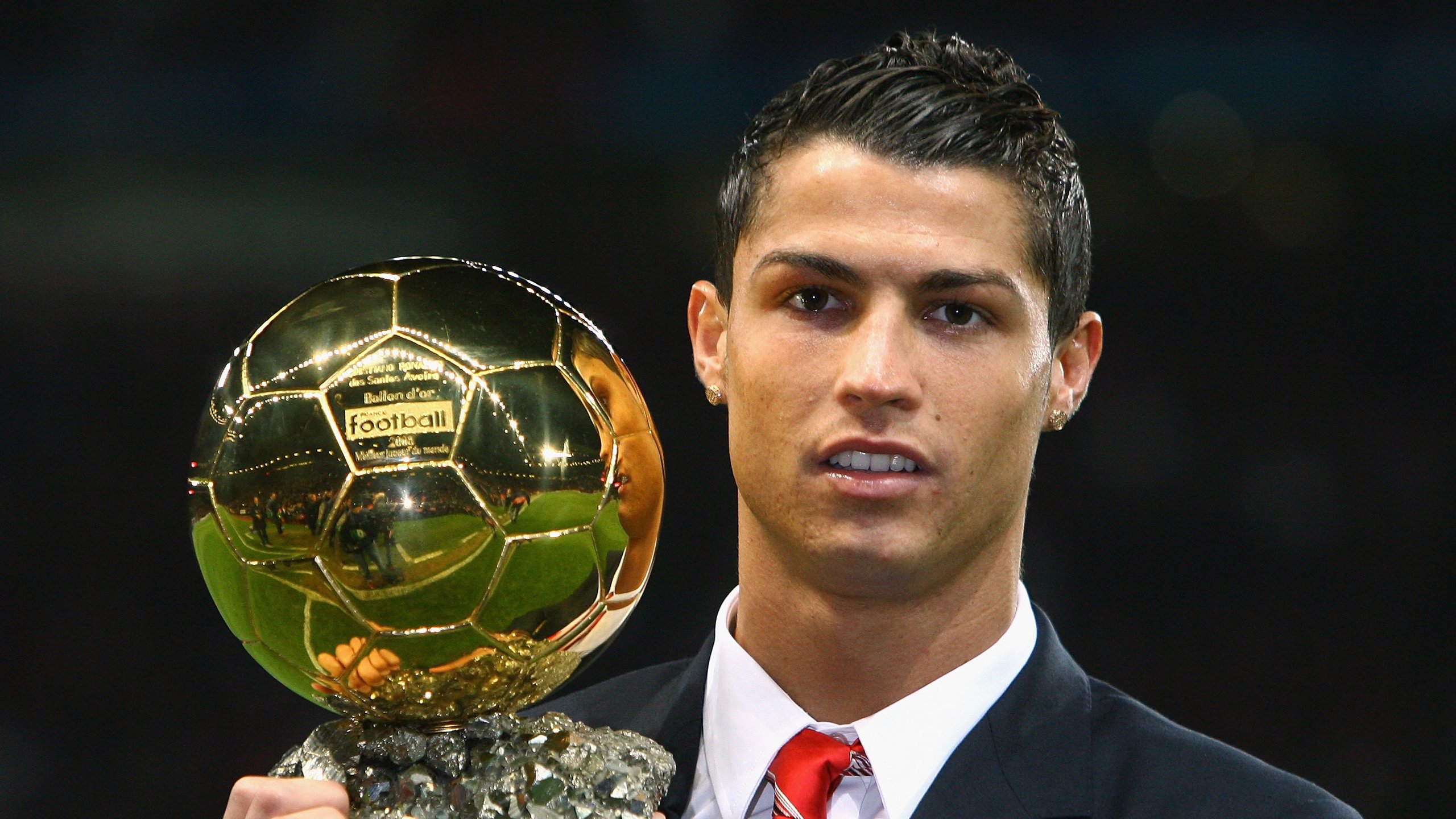 PSG强大对手,海湾者全力以赴争胜,海湾全名